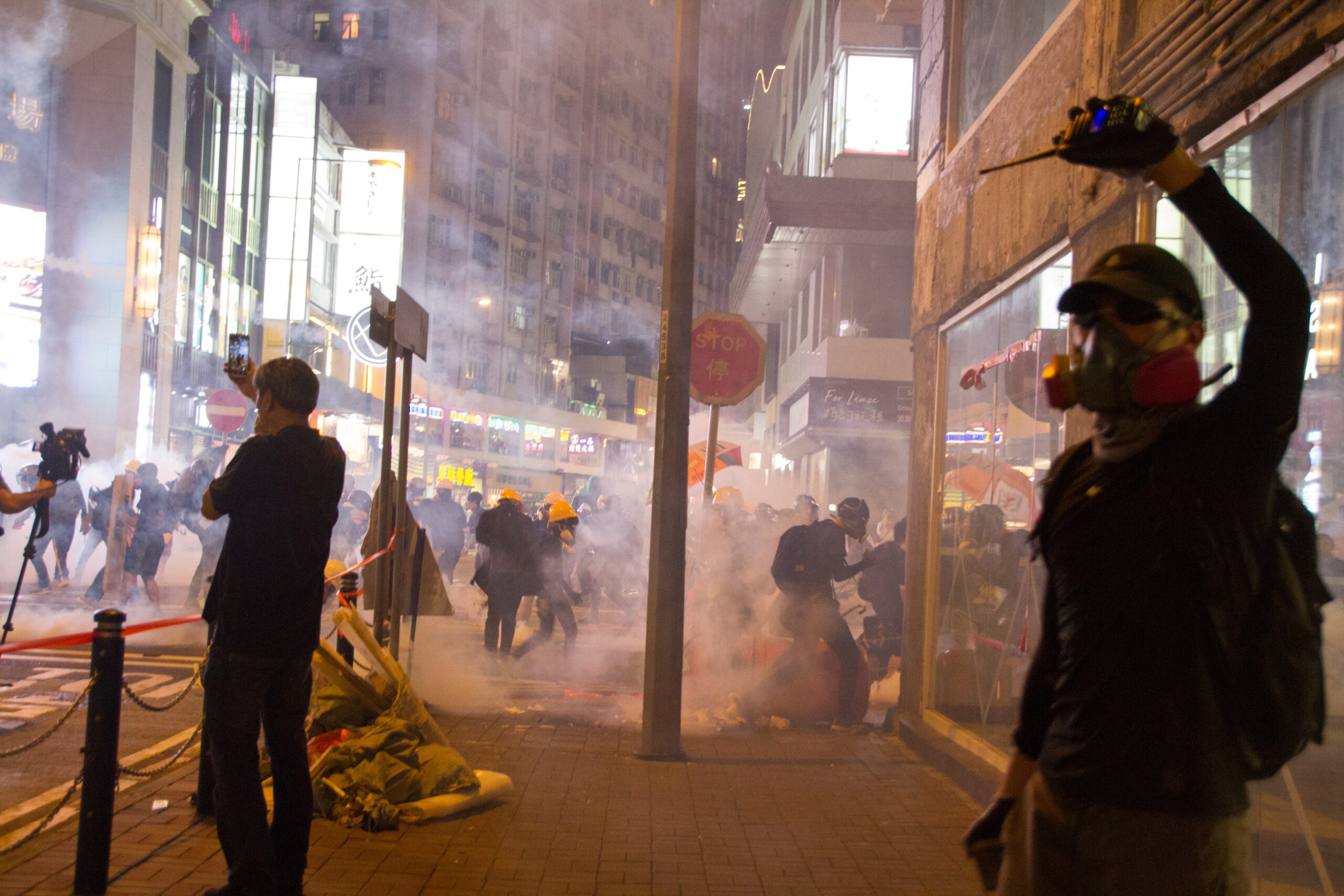 urban prepper rioting and shtf loadout